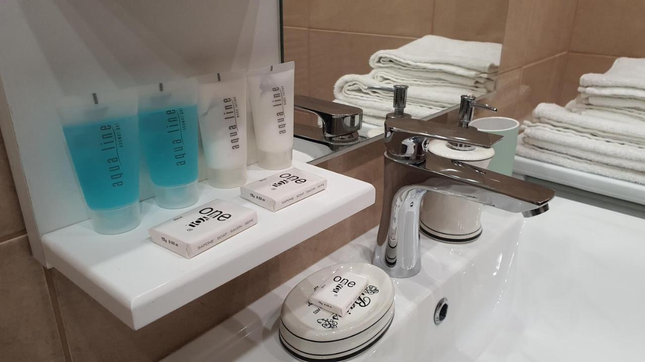 Aqua Apartman Tiszaújváros エクステリア 写真