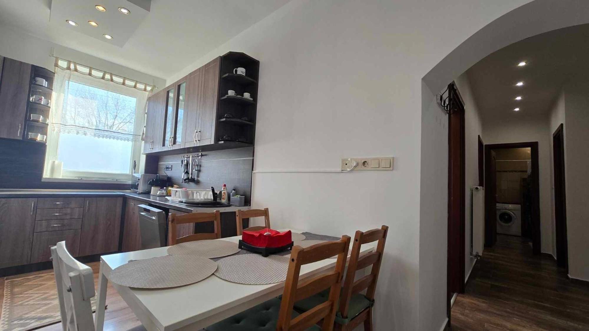 Aqua Apartman Tiszaújváros エクステリア 写真
