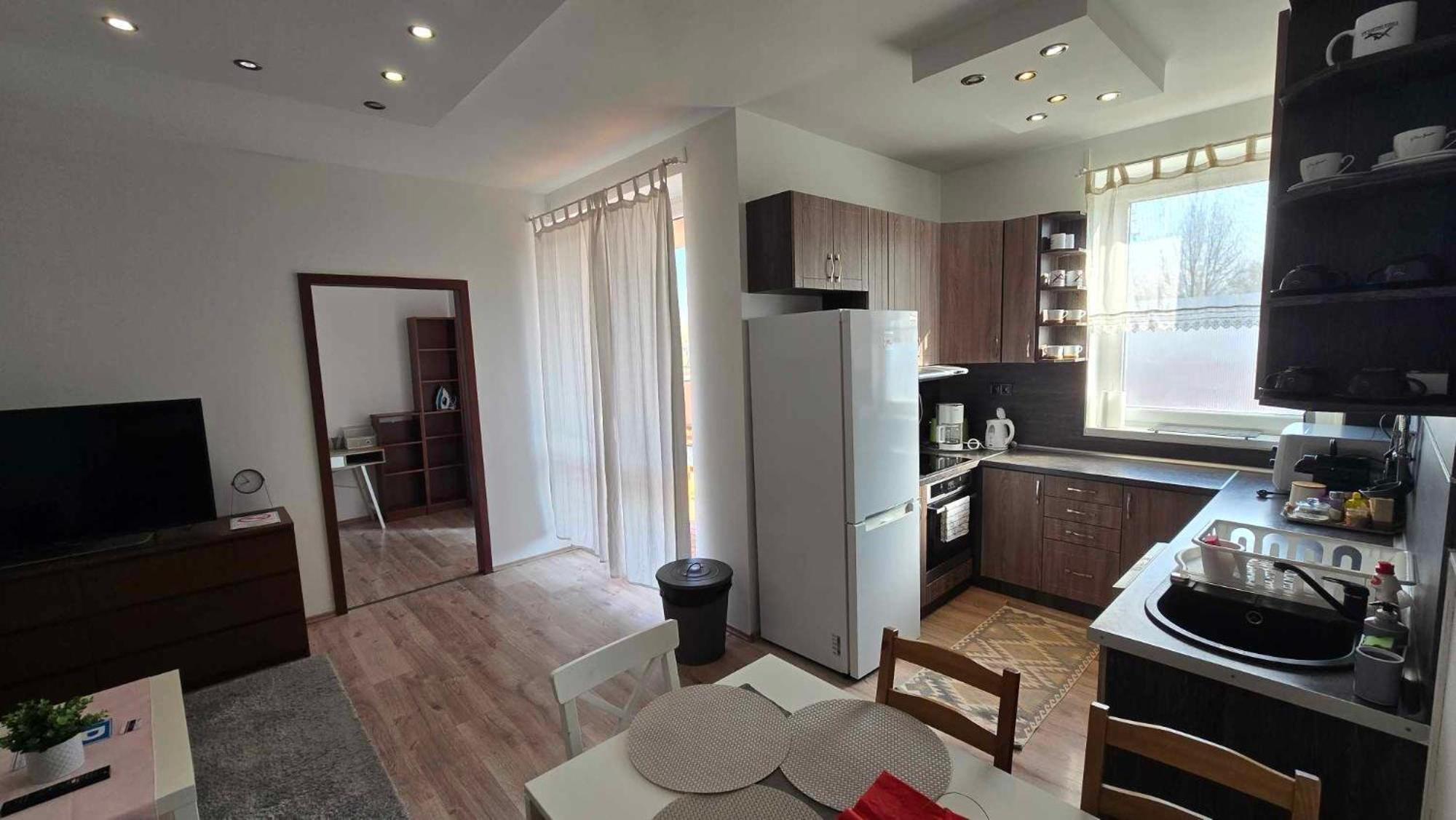 Aqua Apartman Tiszaújváros エクステリア 写真